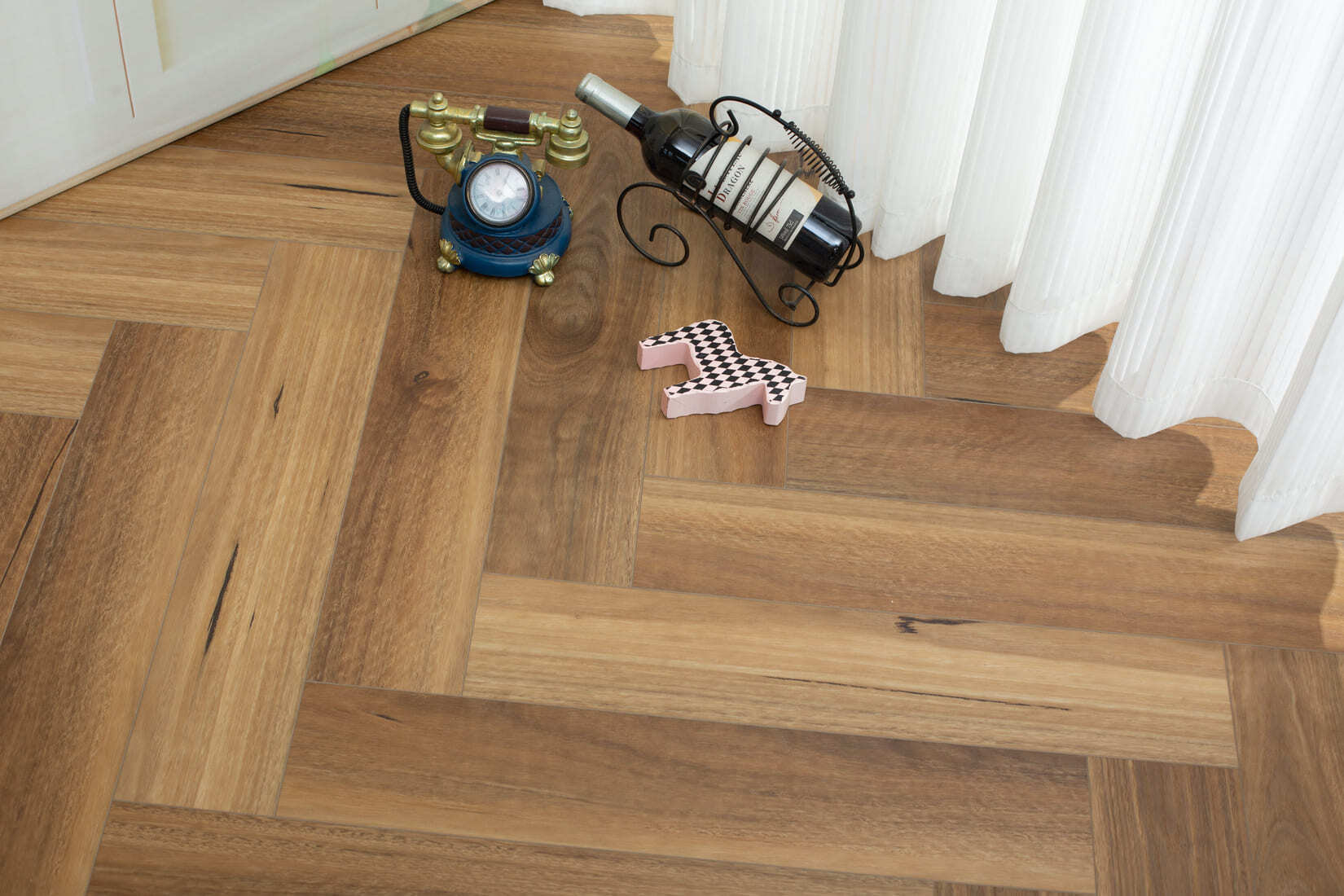 Плитка SPC "OneFloor" 3027 А,В  ЁЛКА (640*128*4 мм) — купить в Комсомольске-на-Амуре