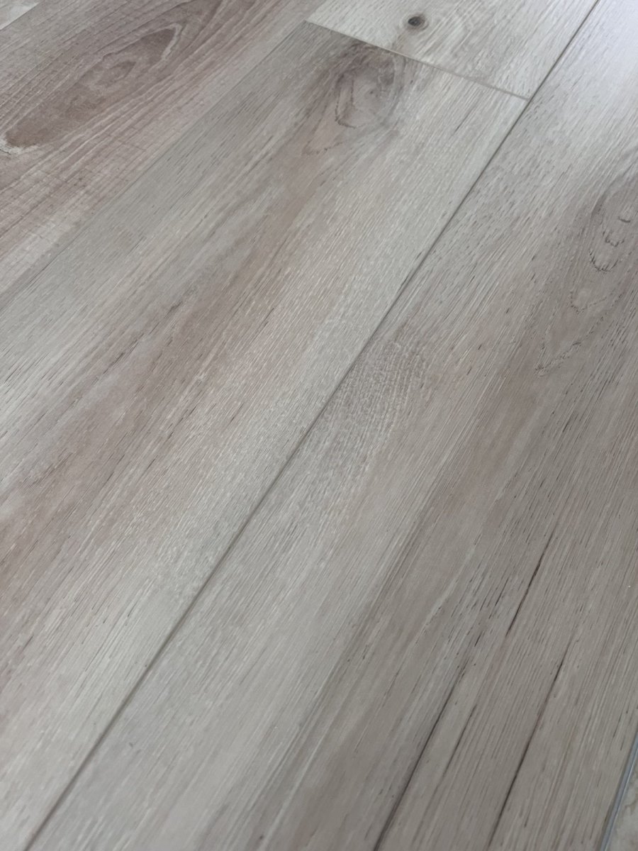 SPC ламинат "OneFloor" ЕСО 5021 (4V фаска) (1220*184*4 мм) — купить в Комсомольске-на-Амуре