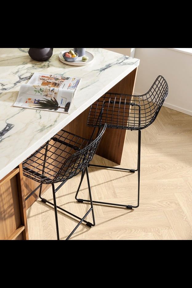 Замковая ПВХ плитка Laurel Oak 51230 (630*126*6 мм) — купить в Комсомольске-на-Амуре