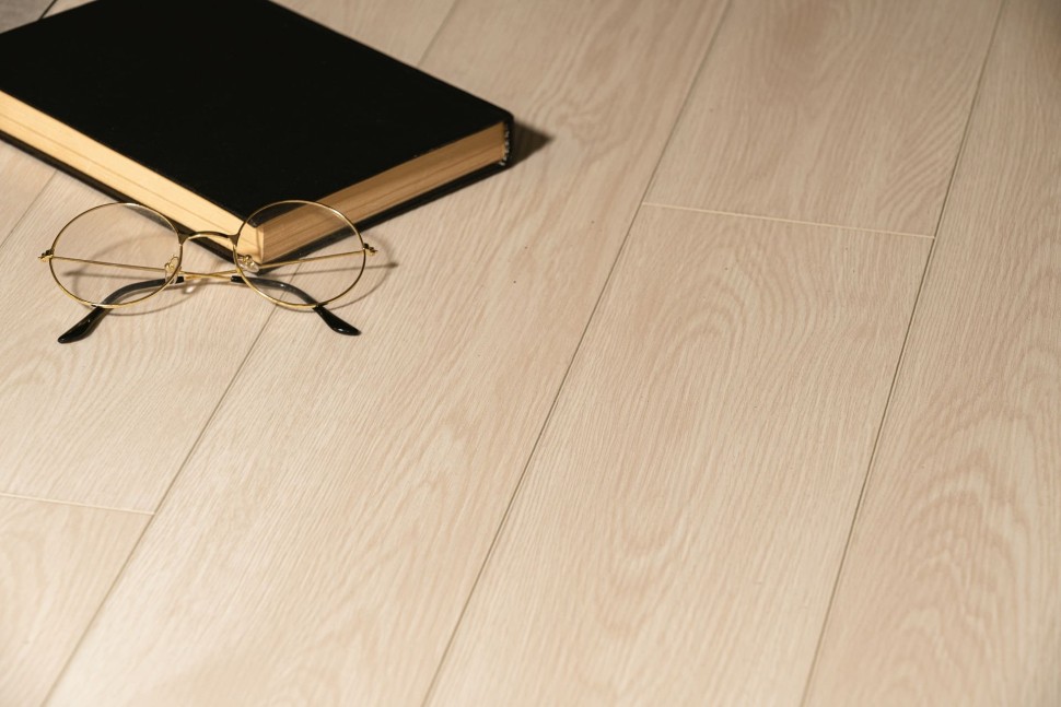 Виниловый ламинат "Bonkeel" Style Дуб Фокси (1200*125*4 мм) — купить в Комсомольске-на-Амуре