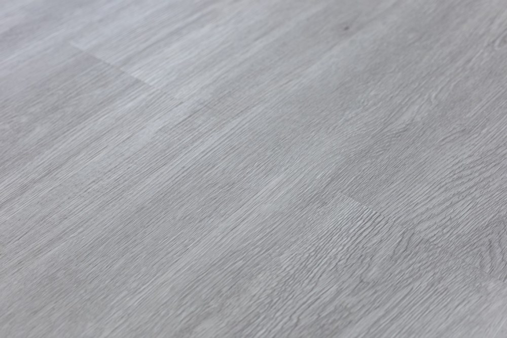 Кварцвиниловая плитка "Art Tile" Ясень Приморский (914,4*152,4*2,5 мм) — купить в Комсомольске-на-Амуре