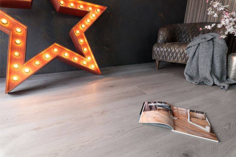 Замковая ПВХ плитка "Aquafloor" AF8022XXL (1800*228*8 мм) — купить в Комсомольске-на-Амуре