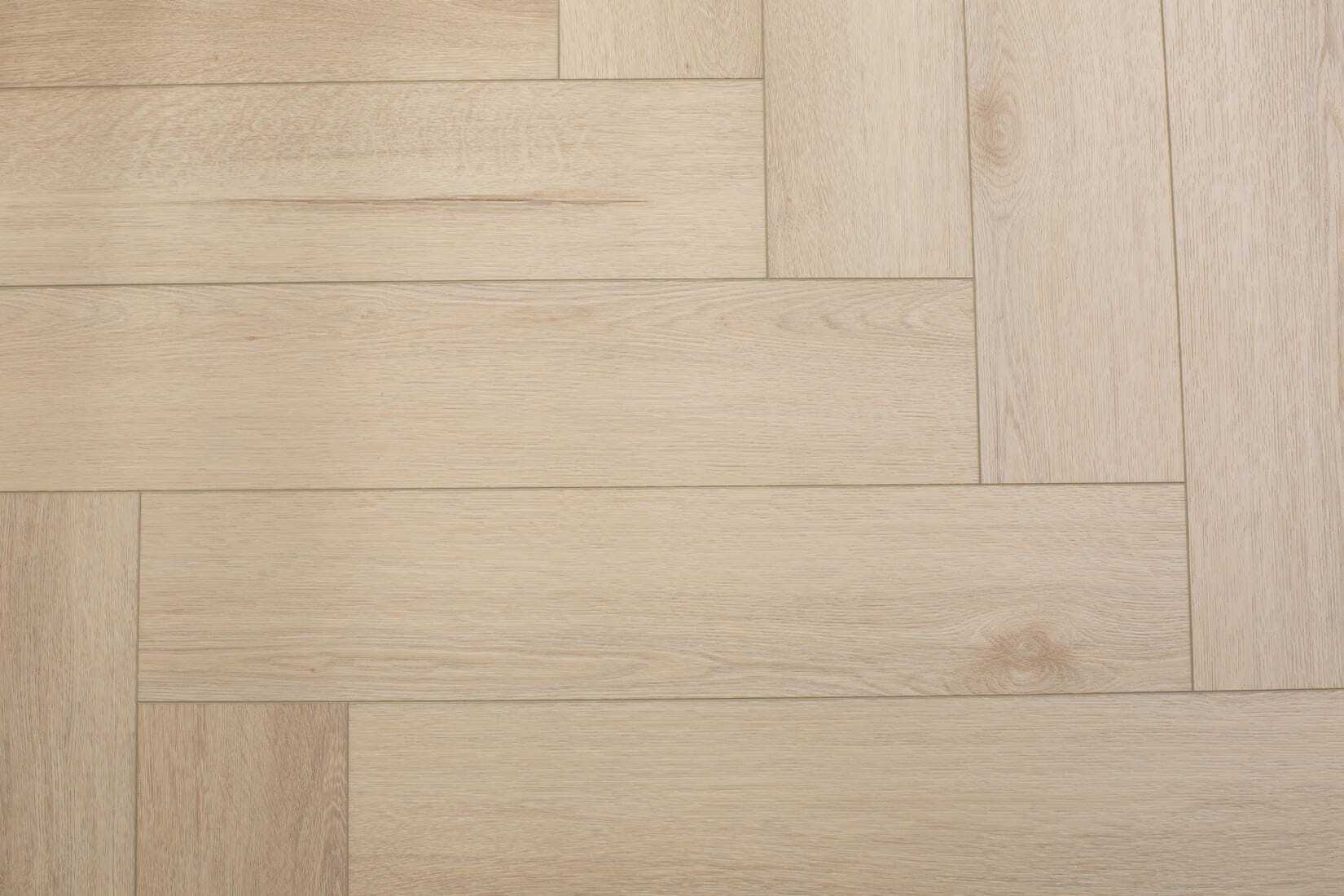 Плитка SPC "OneFloor" 3032 А,В  ЁЛКА (640*128*4 мм) — купить в Комсомольске-на-Амуре