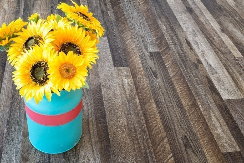 Кварцвиниловая плитка "Alpine Floor" Орех Состаренный (1219*184*3мм) — купить в Комсомольске-на-Амуре