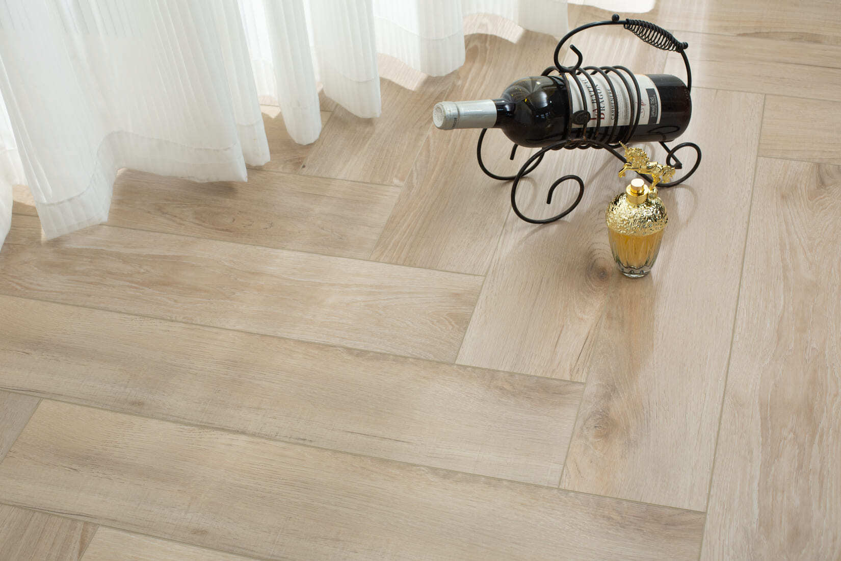 Плитка SPC "OneFloor" 3009 А,В  ЁЛКА (640*128*4 мм) — купить в Комсомольске-на-Амуре