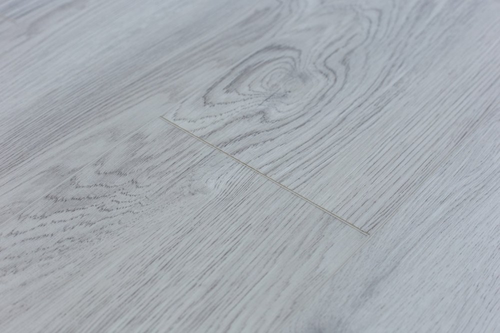 Замковая ПВХ плитка "Art Tile" Ясень Эдмонтон (1220*152*5 мм) — купить в Комсомольске-на-Амуре