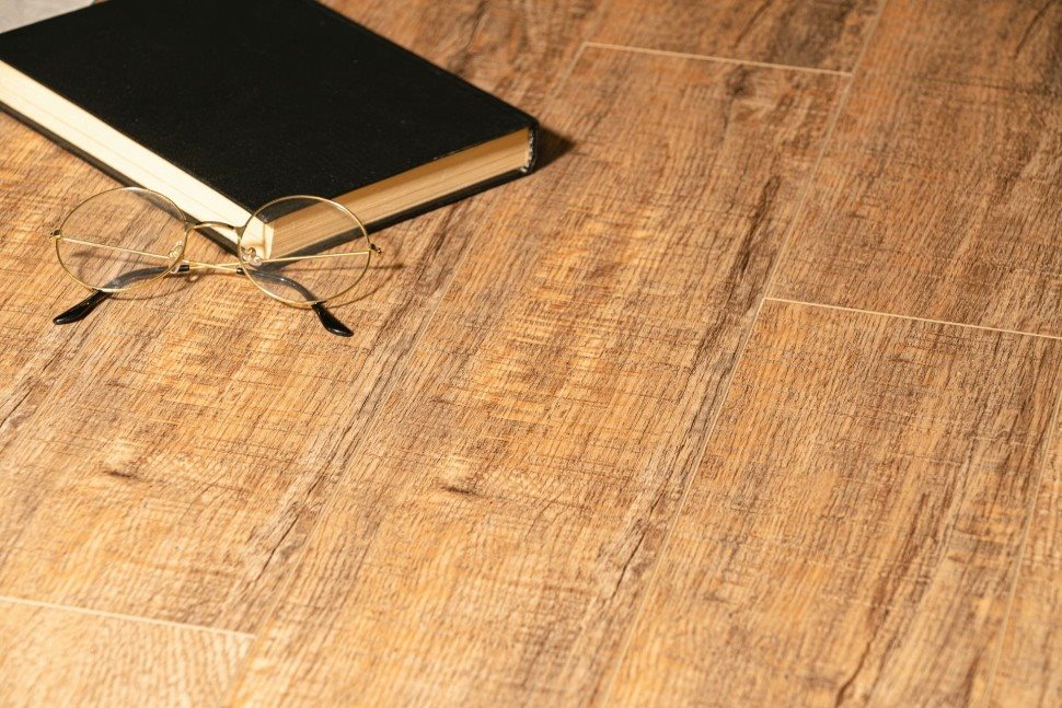 Виниловый ламинат "Bonkeel" Style Дуб Махо (1200*125*4 мм) — купить в Комсомольске-на-Амуре