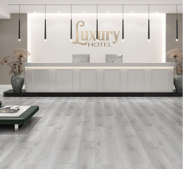 SPC ламинат "Royce" Sense Дуб Дженне 702 (1200*180*4 мм) — купить в Комсомольске-на-Амуре