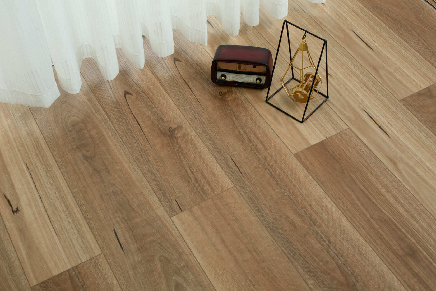 Плитка SPC "OneFloor" 9028 (1220*184*4 мм) — купить в Комсомольске-на-Амуре