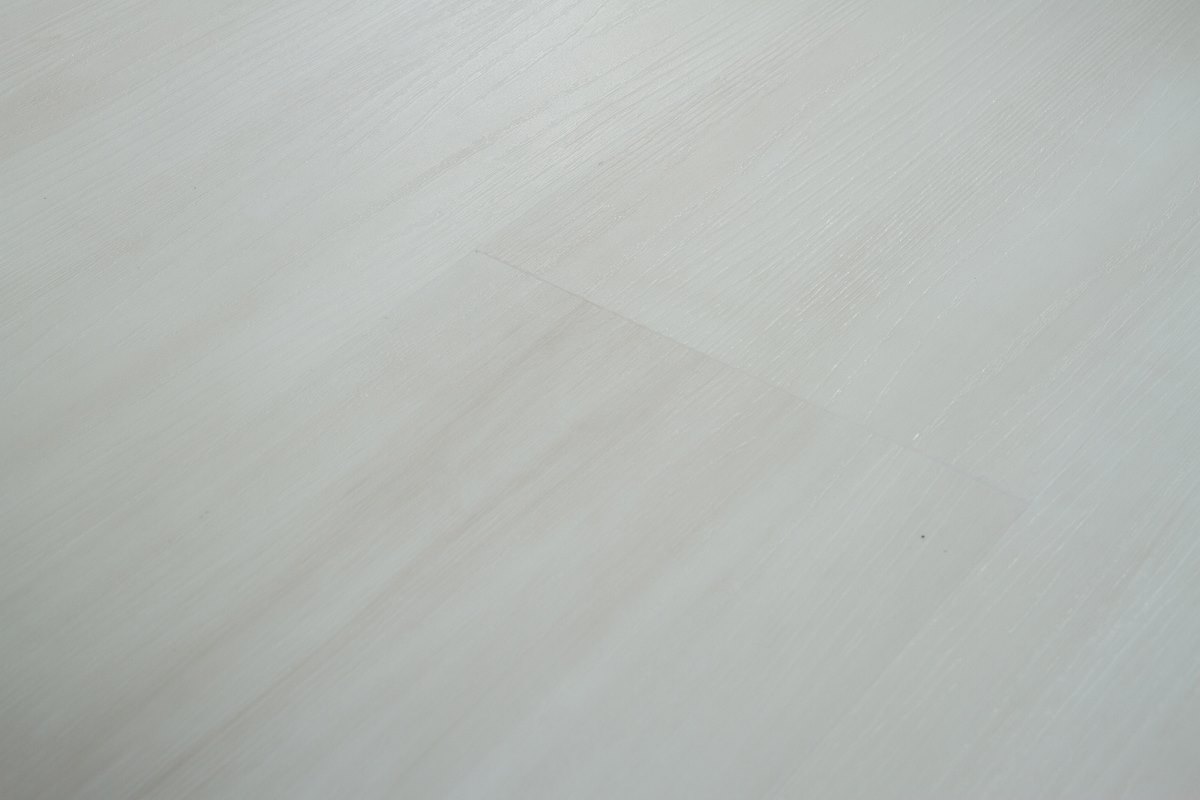 SPC ламинат "OneFloor" ЕСО 8055 (1220*184*4 мм) — купить в Комсомольске-на-Амуре