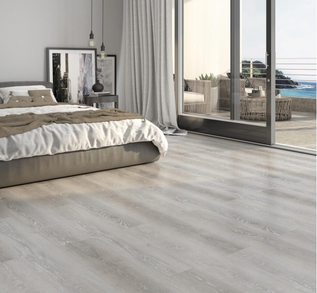 SPC ламинат "CronaFloor" Wood 4V Дуб Мане (1200*180*4 мм) — купить в Комсомольске-на-Амуре