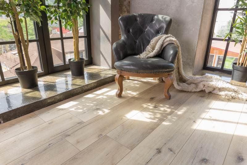 Замковая ПВХ плитка "Aquafloor" AF8004XL (1524*228*8 мм) — купить в Комсомольске-на-Амуре