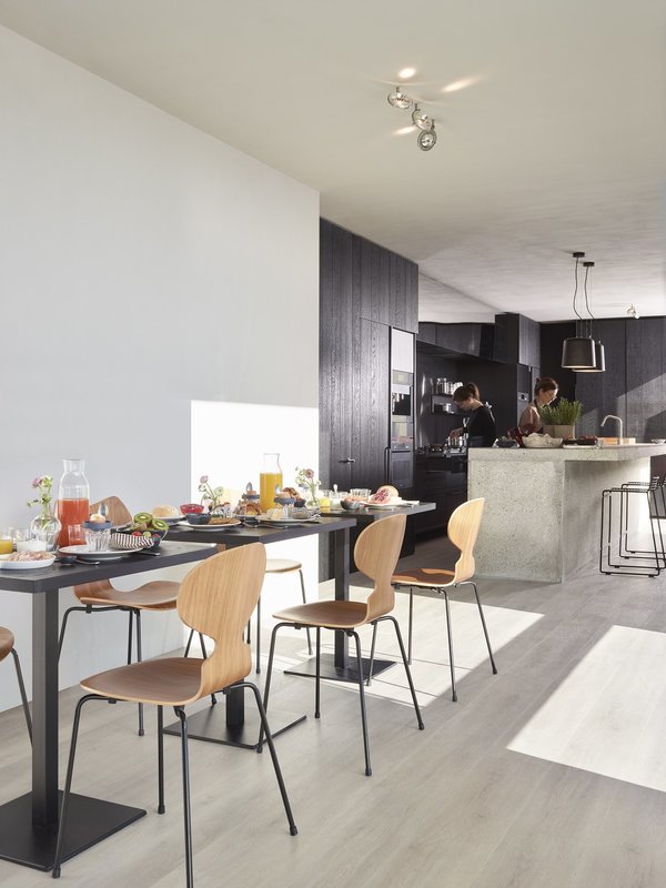 Замковая ПВХ плитка "Berry Alloc" Spirit Pro 55 ELITE BEIGE (610*914*5,5 мм) — купить в Комсомольске-на-Амуре