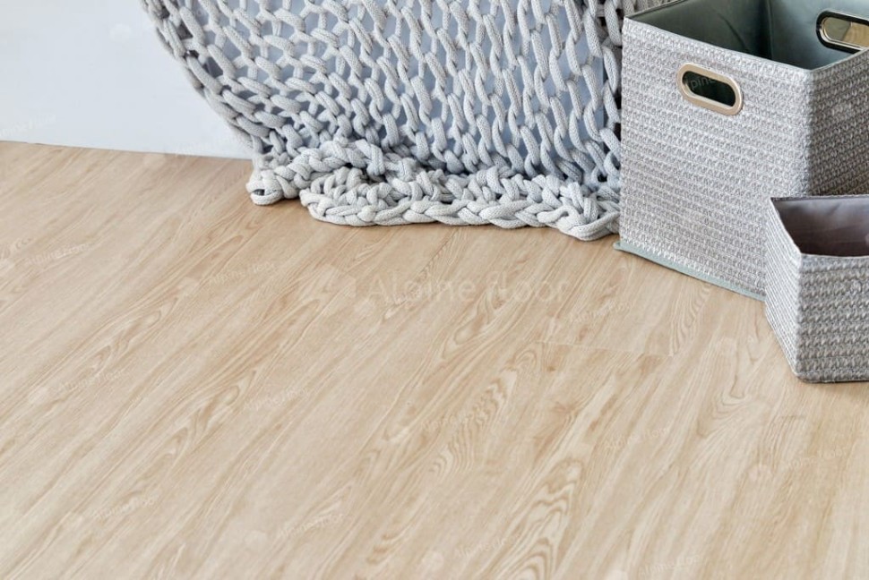 Виниловый ламинат "Alpine Floor" Classic Light MC Ясень Макао (1220*183*3,5 мм) — купить в Комсомольске-на-Амуре